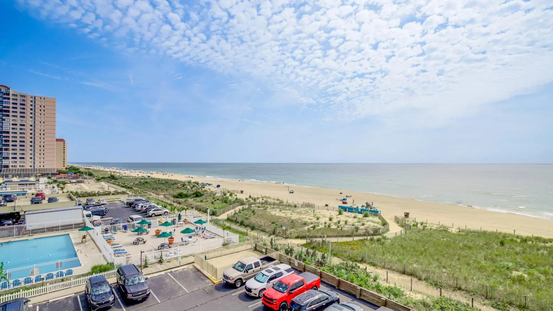 Ocean City Condo With Balcony And Direct Beach Access! 0*, Ocean City