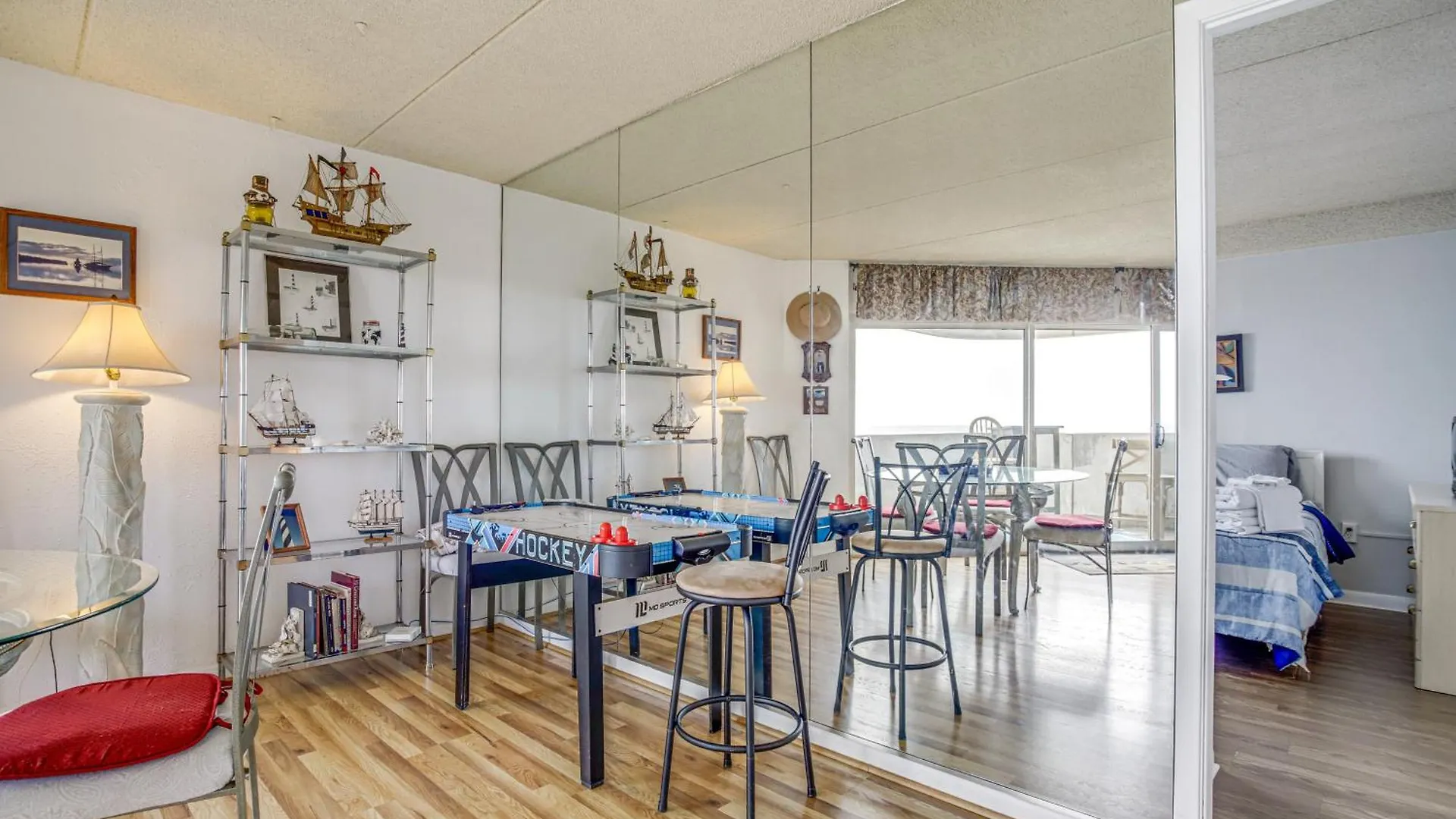 Ocean City Condo With Balcony And Direct Beach Access! Ocean City